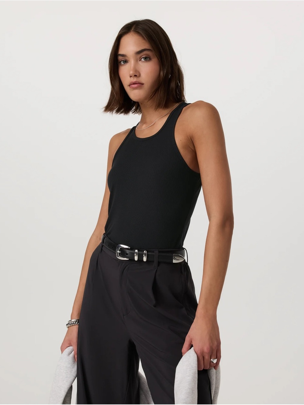 Vuori Black Cove Boyfriend Tank Size Medium